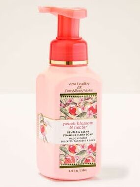 Vera Bradley x Bath and Body Works Peach Blossom & Nectar Hand Soap